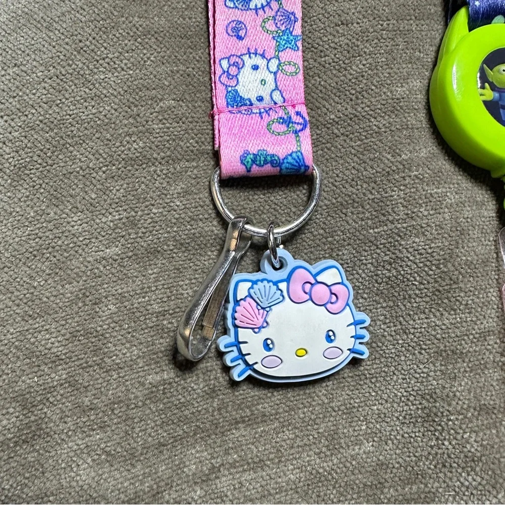 Character Lanyards - Picture 4 of 6